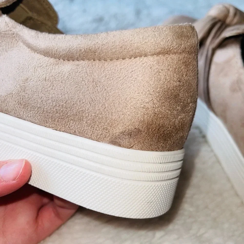 Comfort Atmosphere Taupe Pink Bow Suede Slip-on Sneakers 7.5 Women’s